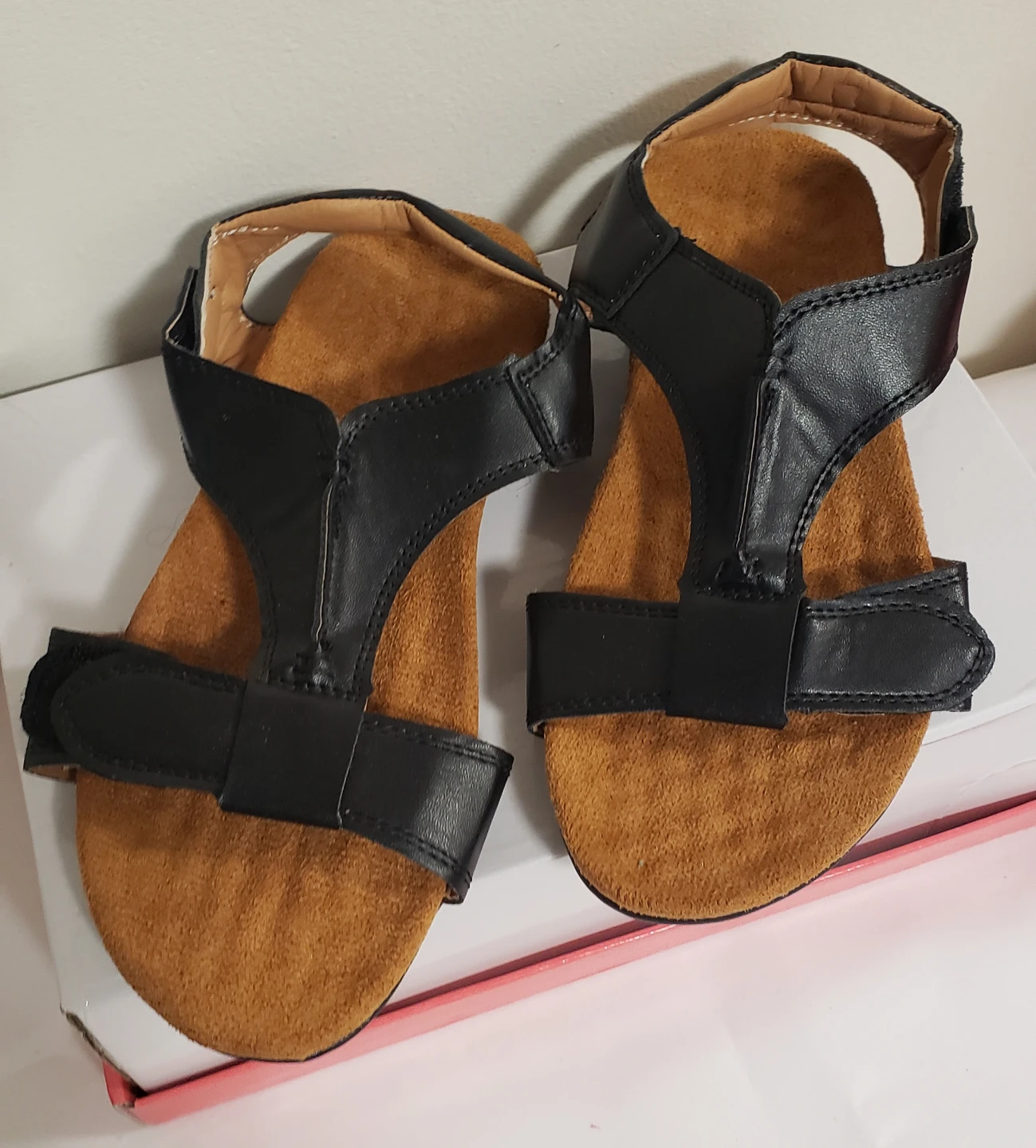 Brand new Women's Sandals Size 5.5 or 6