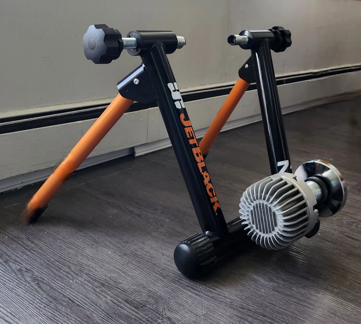 JETBLACK Z3 PRO Indoor Bike Trainer