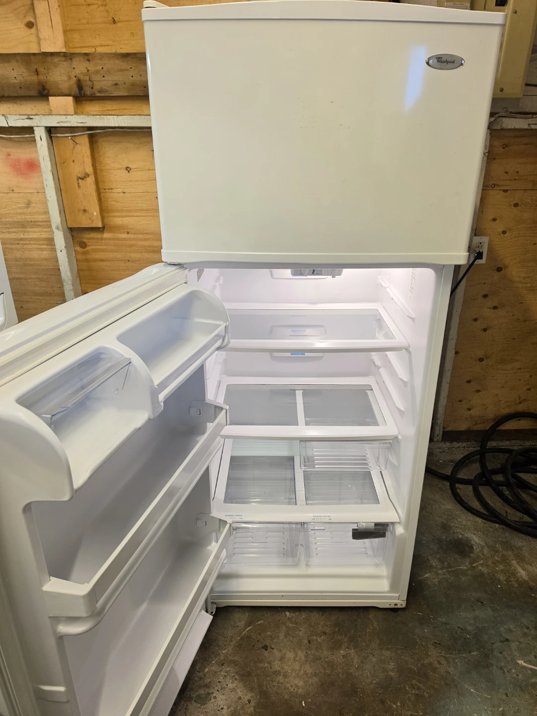 Whirlpool 30" Top-Freezer Refrigerator - Delivery Available 🚚 - photo 3