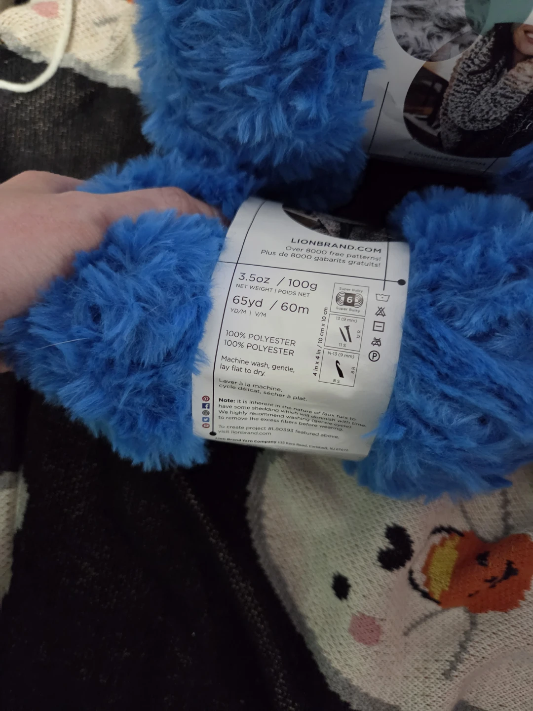 Lion Brand Faux Fur Yarn - photo 2