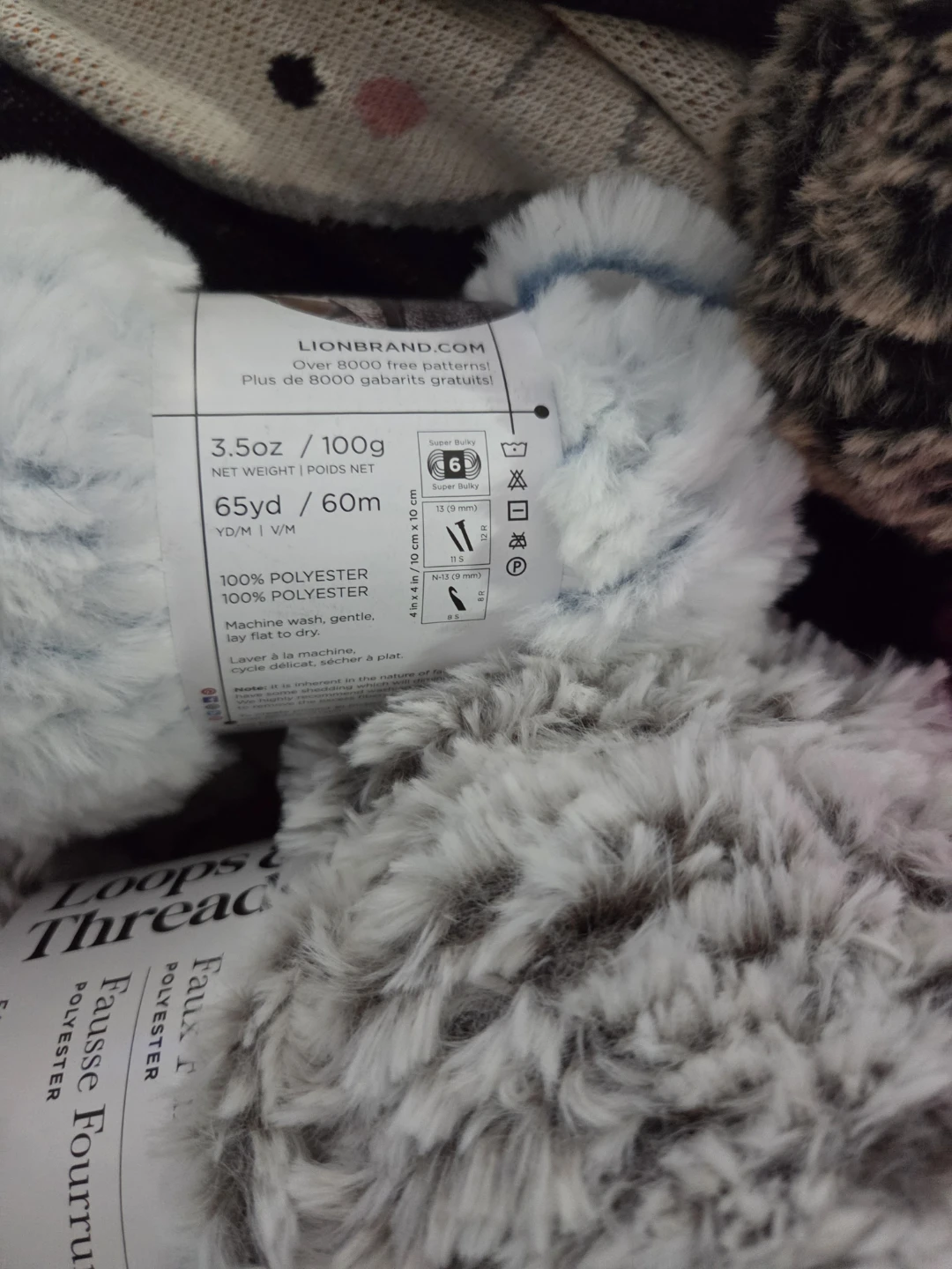 Lion Brand Faux Fur Yarn - photo 5