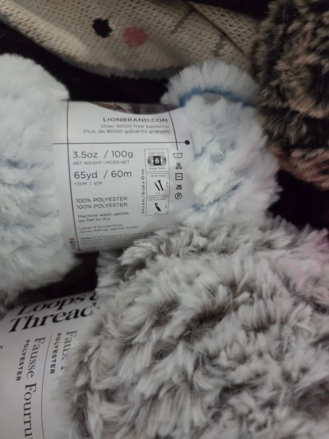 Lion Brand Faux Fur Yarn - photo 5