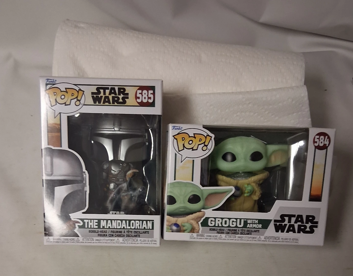Mandalorian and Grogu pop doll set