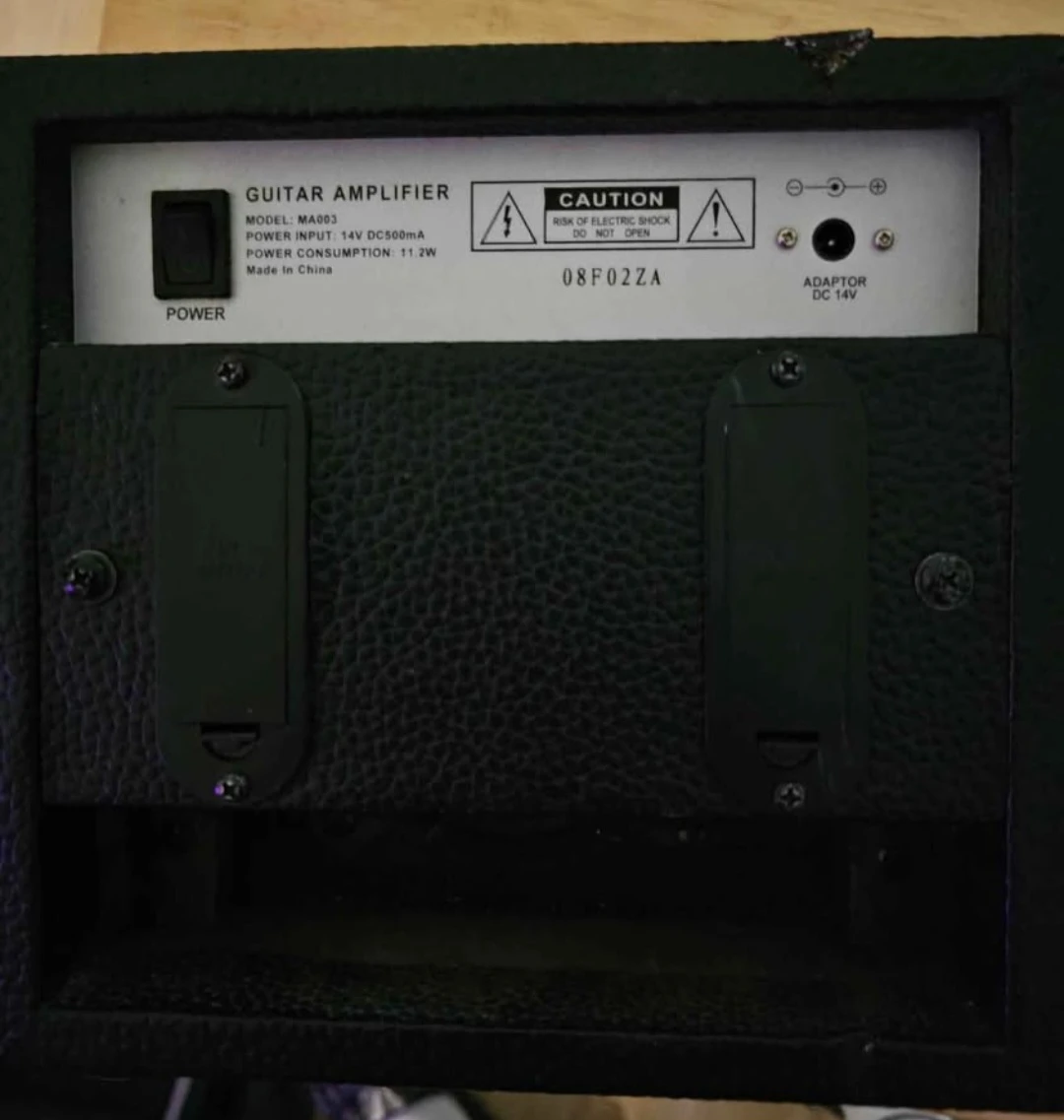 First Act MA003 Guitar Amplifier - photo 2