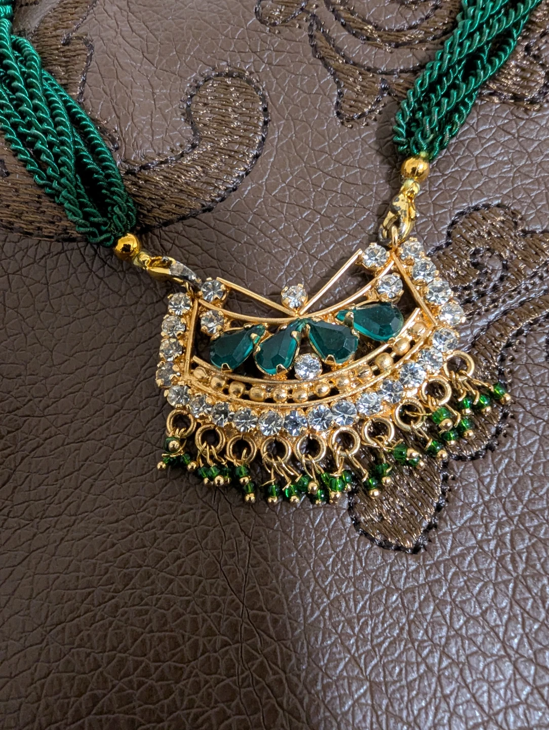 Gold-tone Necklace with Green Stones - photo 3