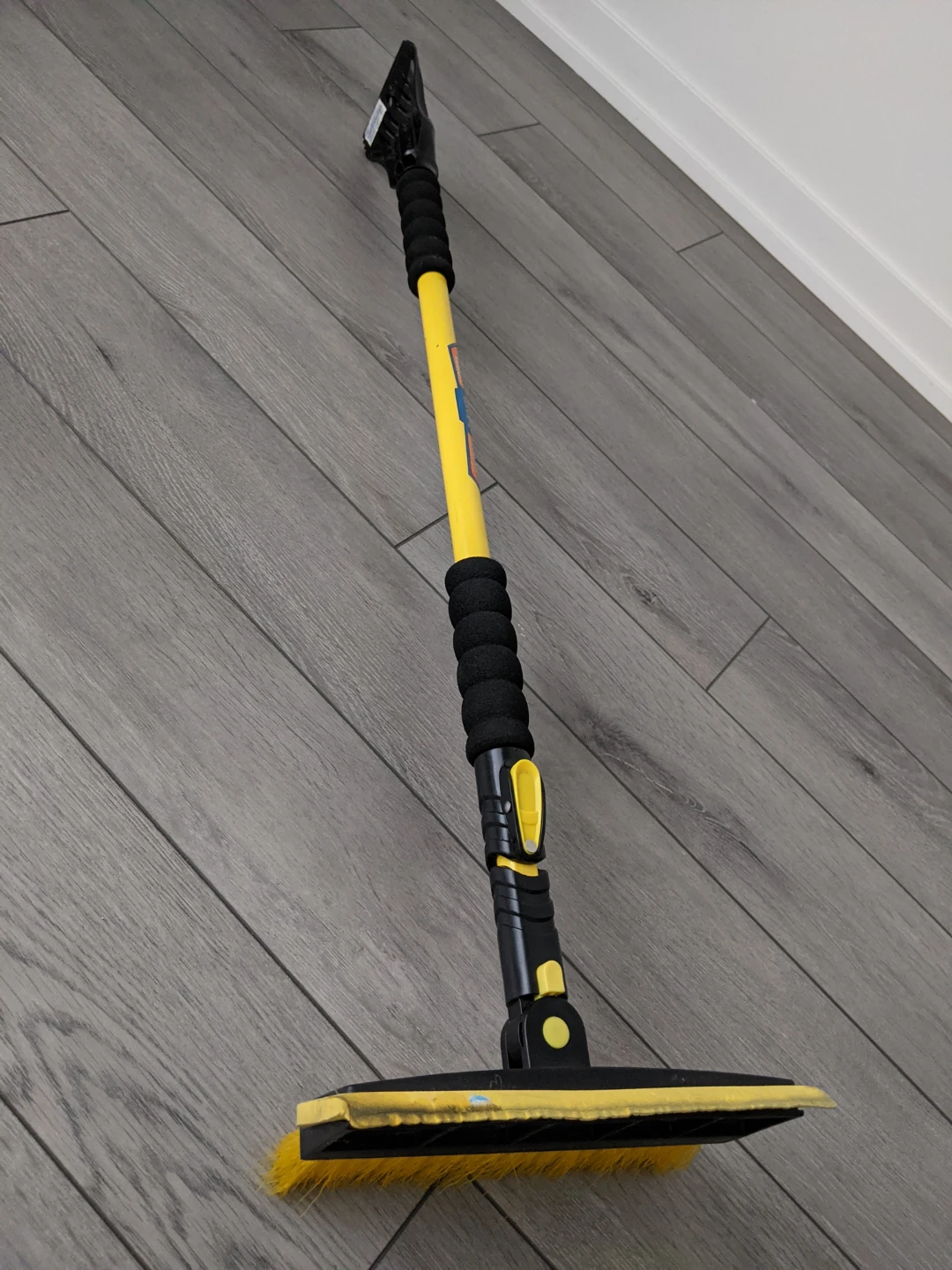 Snow Brush Set with Sunshade - photo 3