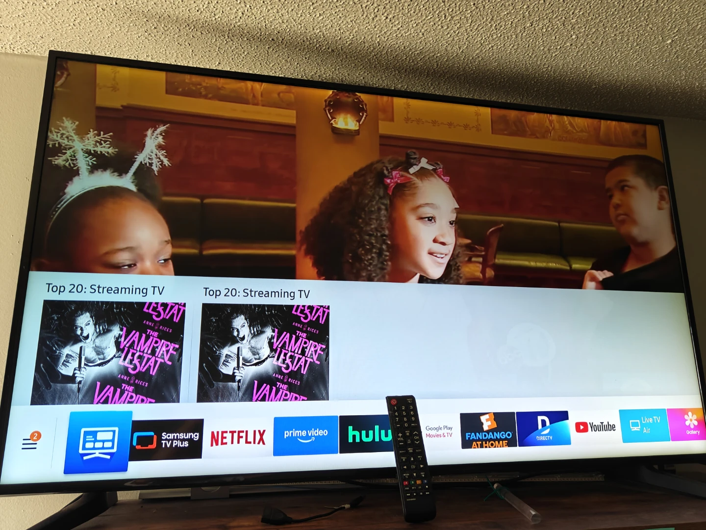Samsung 50" smart TV with Remote Control