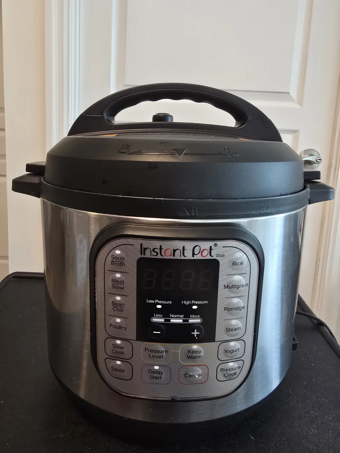 Stainless Steel Instant Pot Duo V5 7-in-1 Pressure Cooker– 6 QT