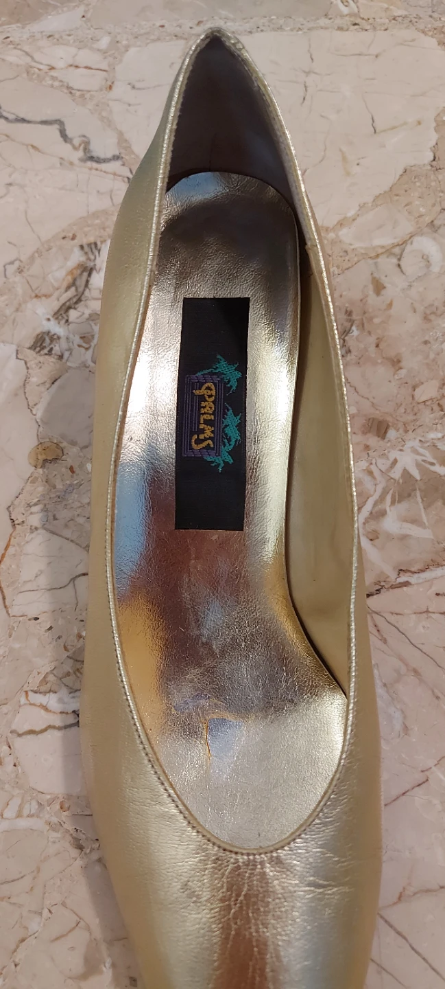 Gold Heels size 37= 7 - photo 5