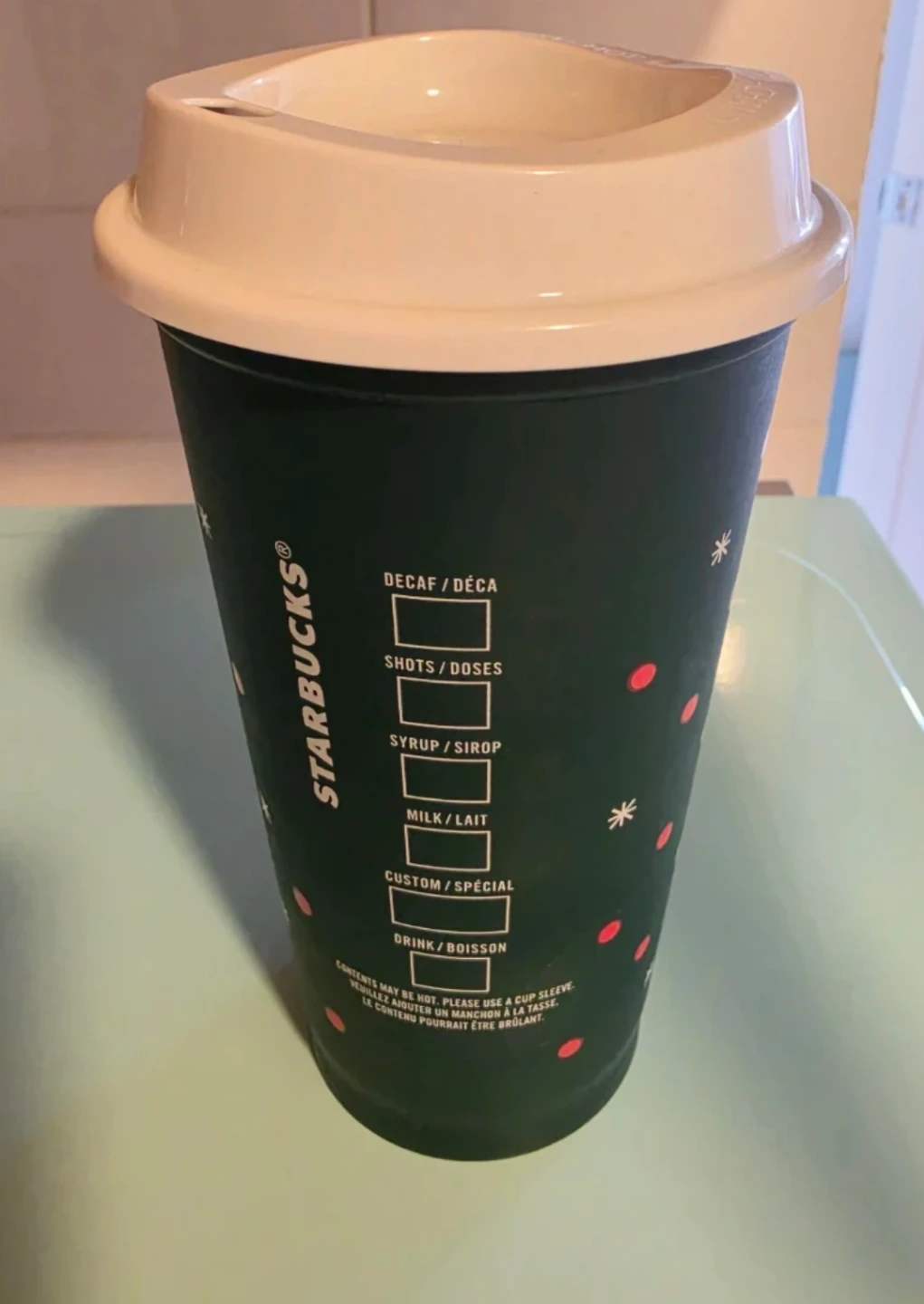Starbucks reusable holiday cup - photo 2