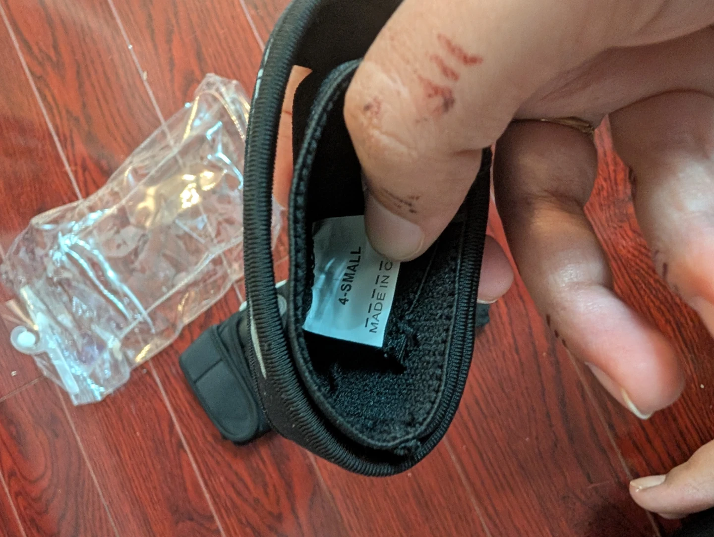 Brand NEW TIGOS Martial Arts Sparring Foot guard - photo 4