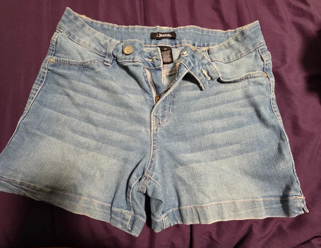 L.Jeans Denim Shorts Size 10