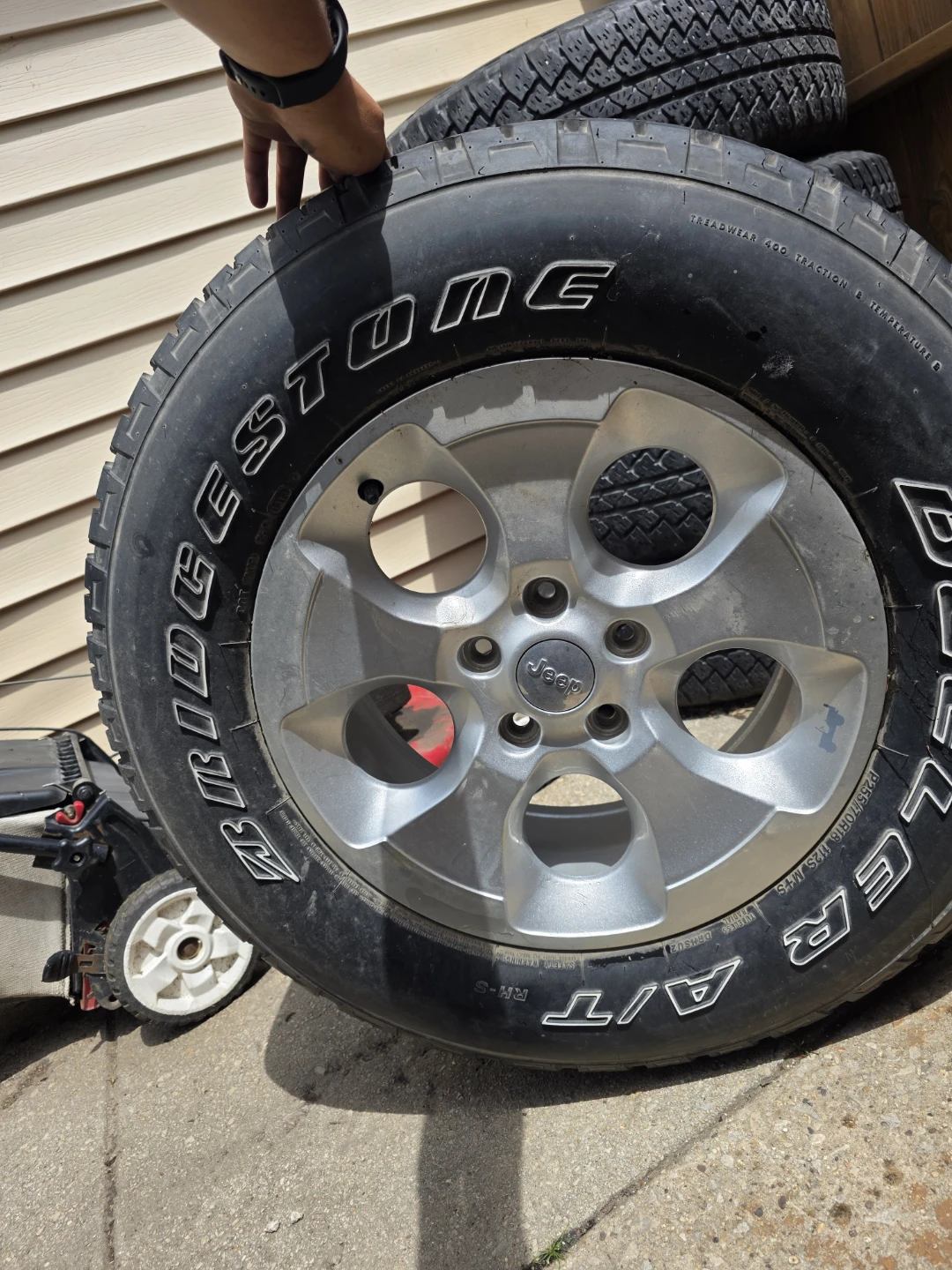 Bridgestone Dueler A/T Tires with Jeep Rims (Set of 5) - photo 4
