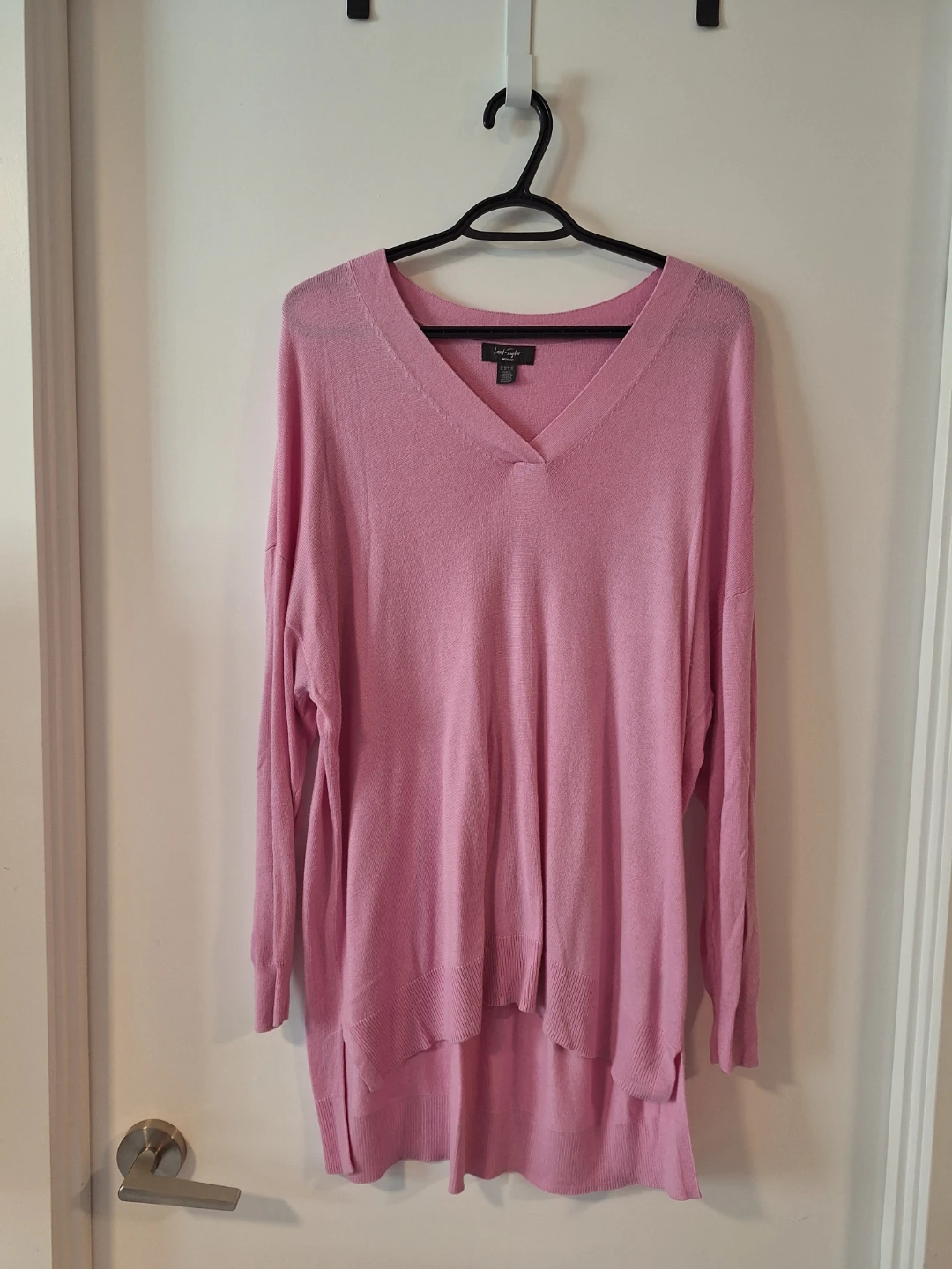 Lord & Taylor Pink V-Neck Sweater sz0X