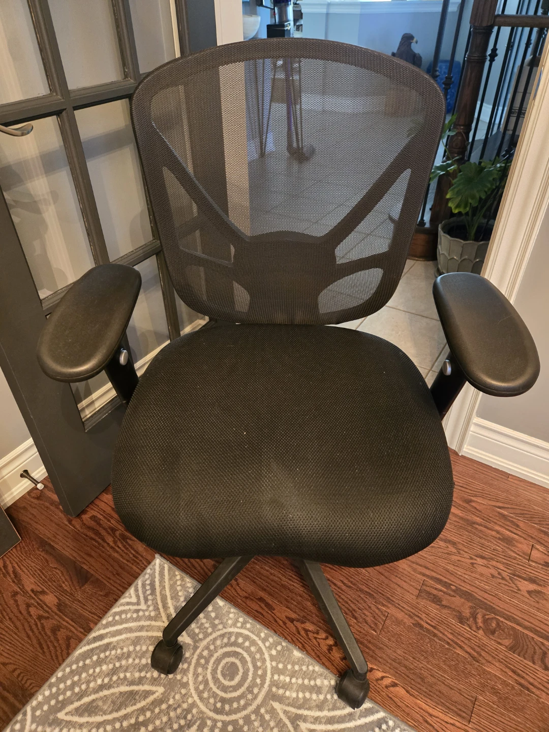 Black Mesh Office Chair