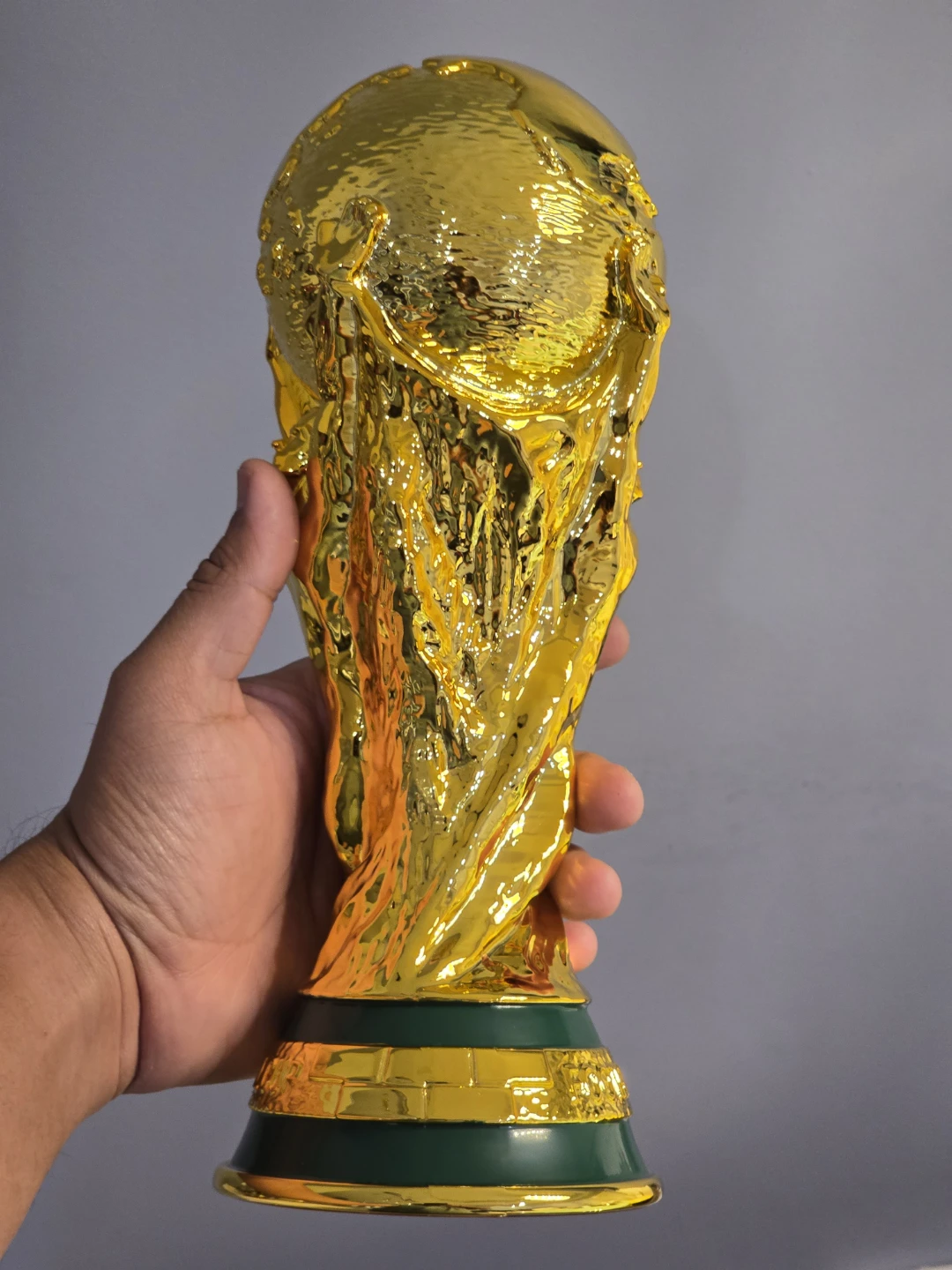 FIFA World Cup Trophy Replica 10.6 inch - photo 5