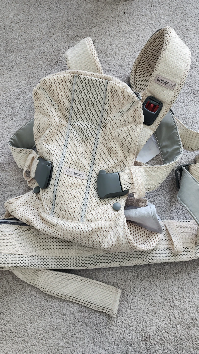 Baby Bjorn Baby Carrier One Air in Pearly pink Airy mesh