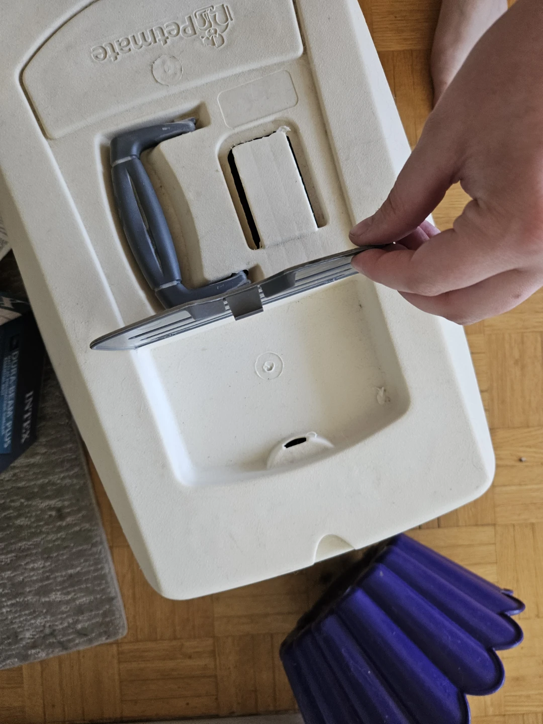 Hard Pet Carrier - photo 3