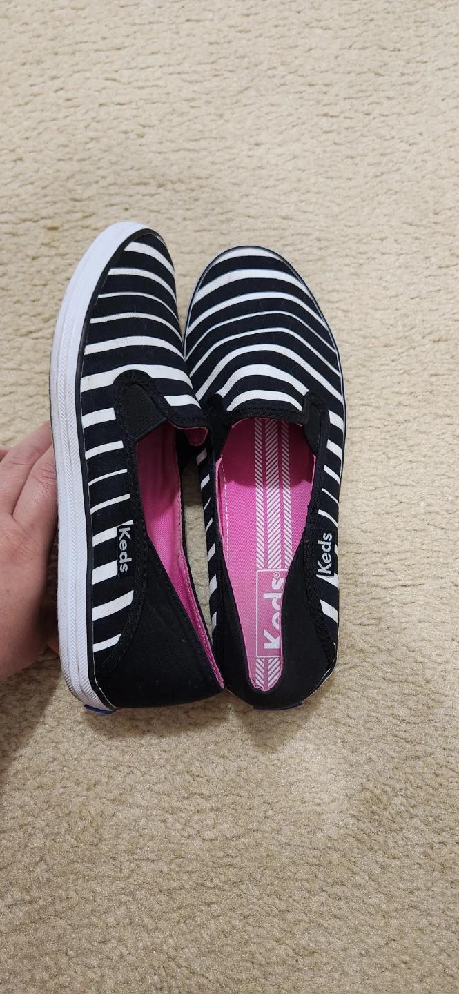 Keds Striped Slip-On Sneakers - Size US 5.5 - photo 3