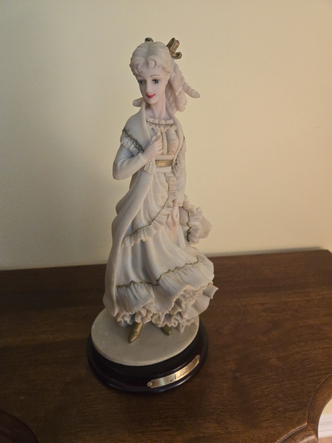 Napoli Collection Figurine - Italian Tradition