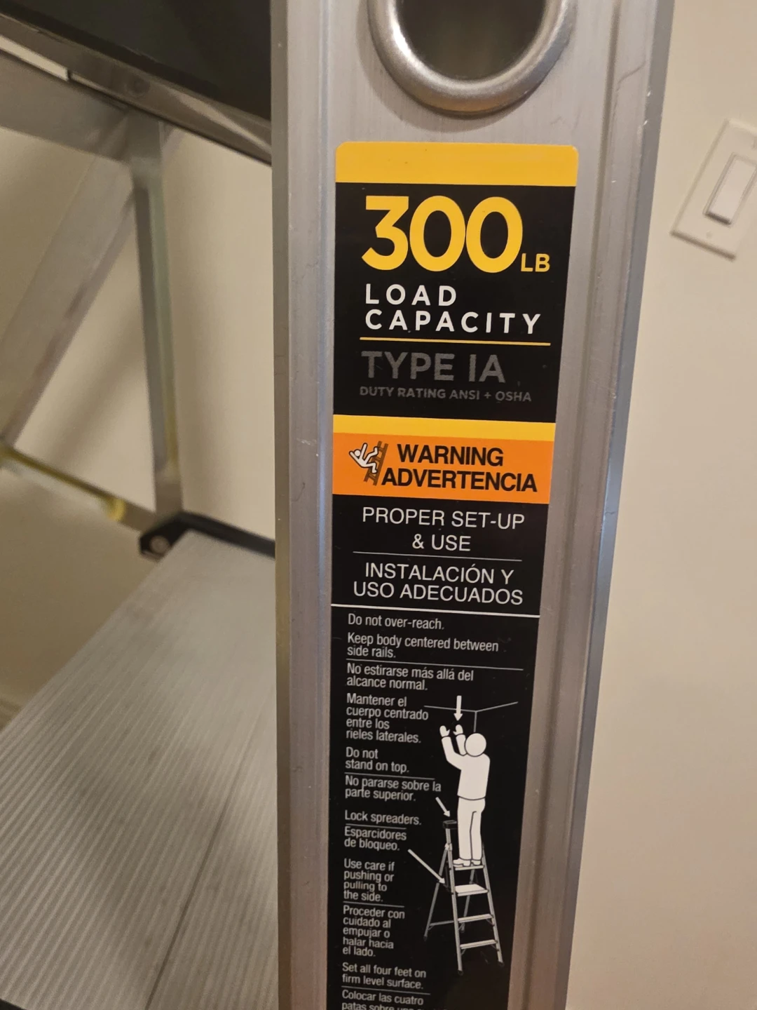 GORILLA Heavy-Duty Ladder - photo 4