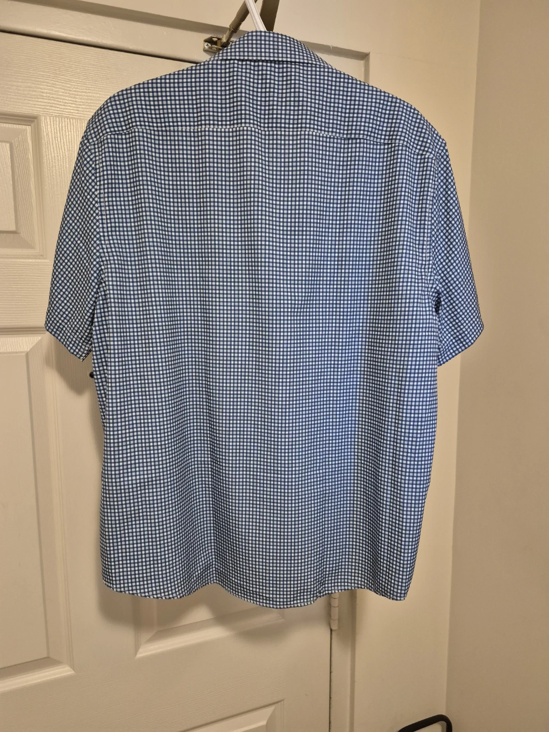 Nautica Men's Short Sleeve Button-Up Shirt with Hanes T-Shirt - photo 3