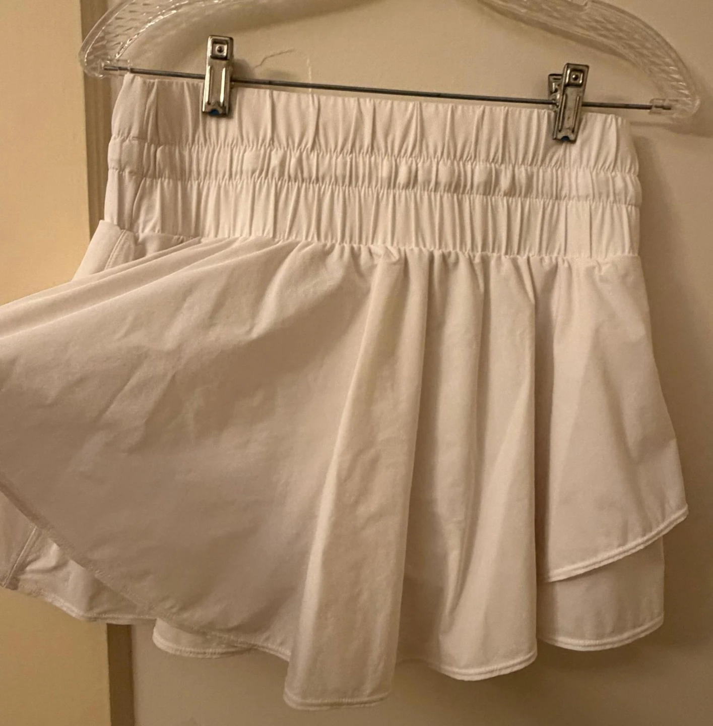 White tennis skirt - photo 2