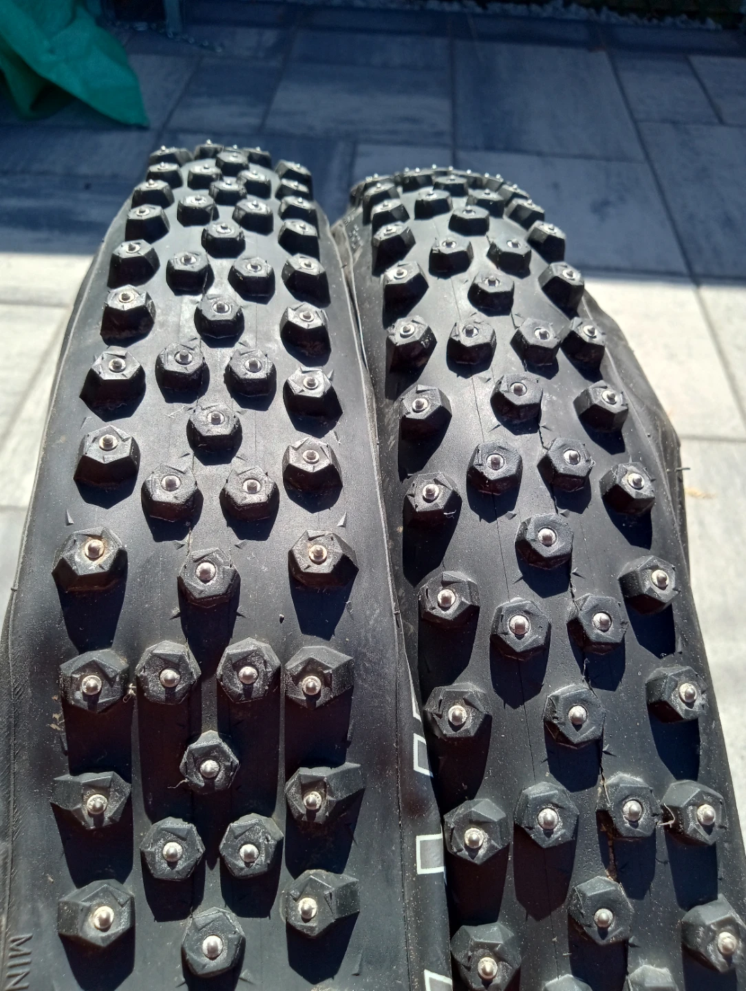 26 x 2.1 Schwalbe Ice Spiker Pro 2x tires