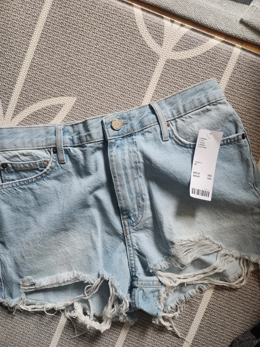 Jean shorts urban outfitters bdg size 27