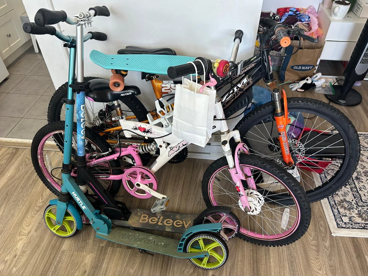Scooter and bike mix 2 of each.. OPEN TO NEGOTIATE