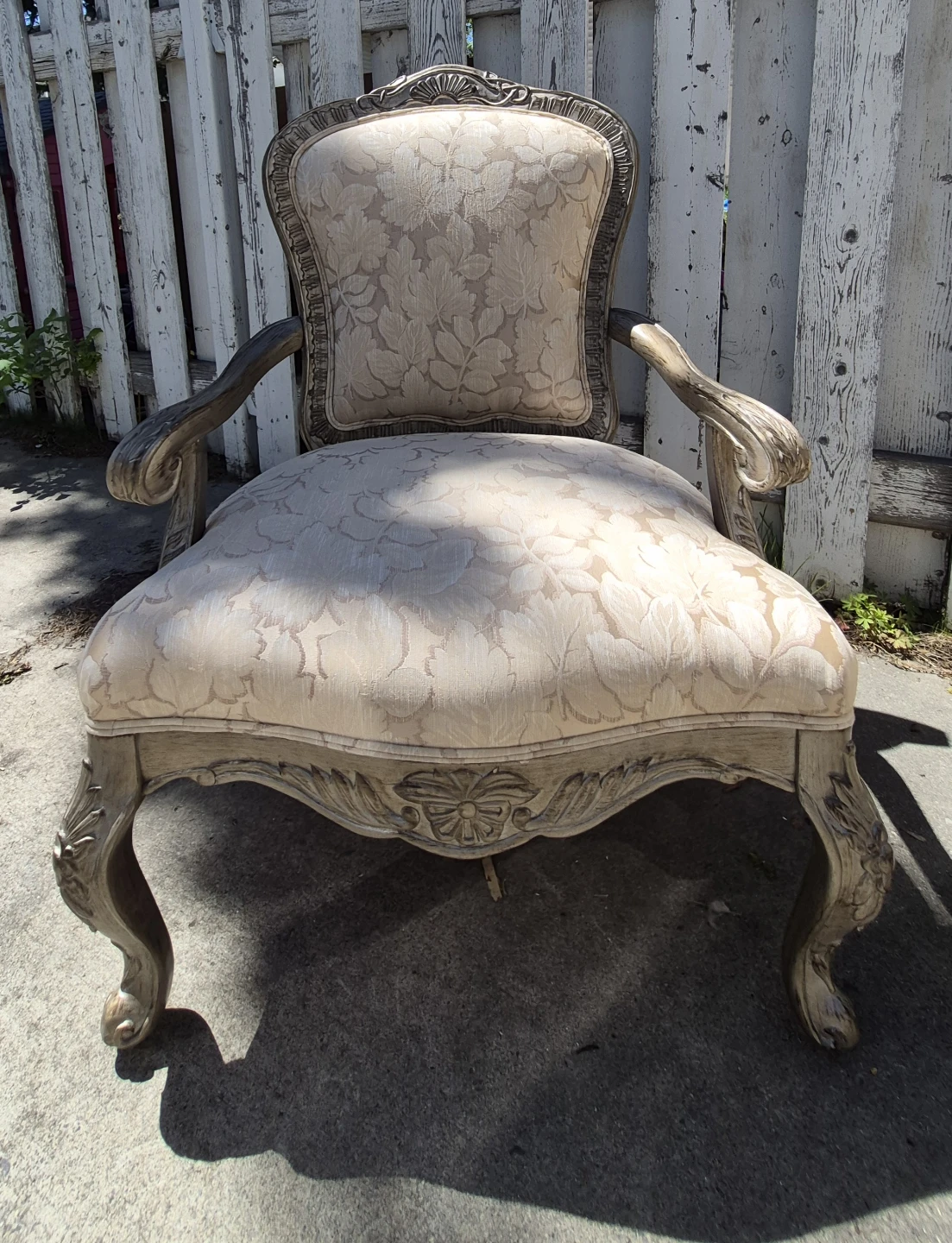 Ornate French Style Accent Chair - photo 5