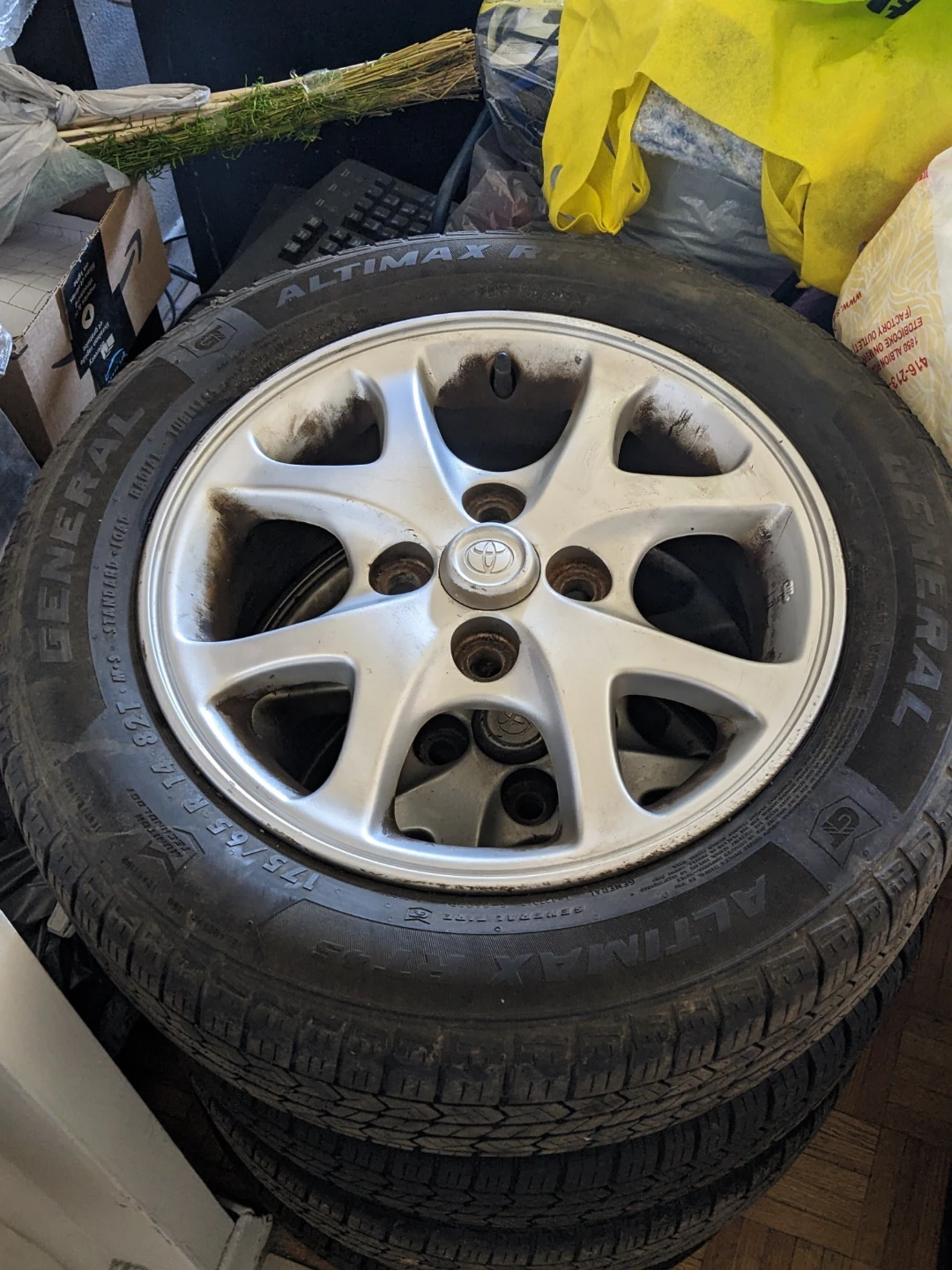 Nearly New All-Season Tires on Toyota Alloy Rims