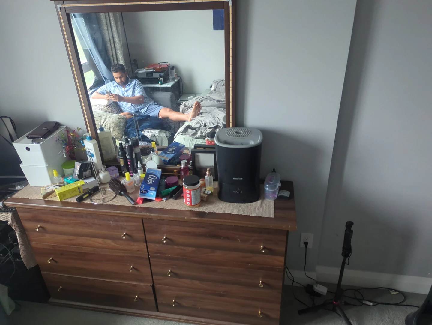 Wooden Dresser with Mirror - photo 2
