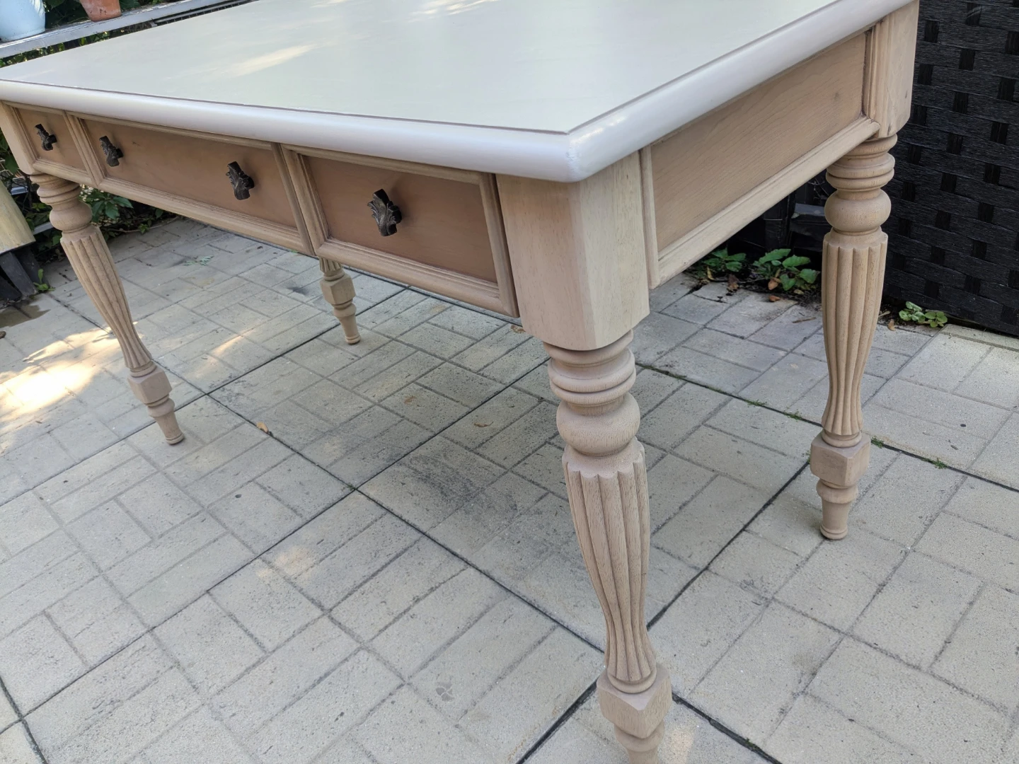 Refinished Bombay Console Table - photo 2