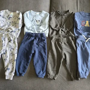 Baby Boys' Sweatshirt and Pants Set (GAP, Disney...)