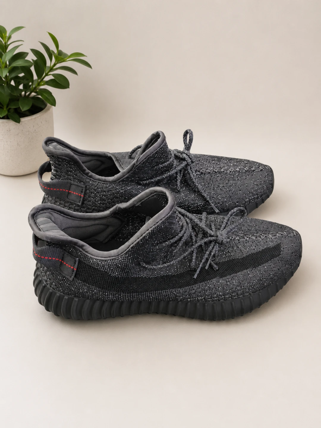 Adidas Yeezy Boost 350 V2 - photo 2