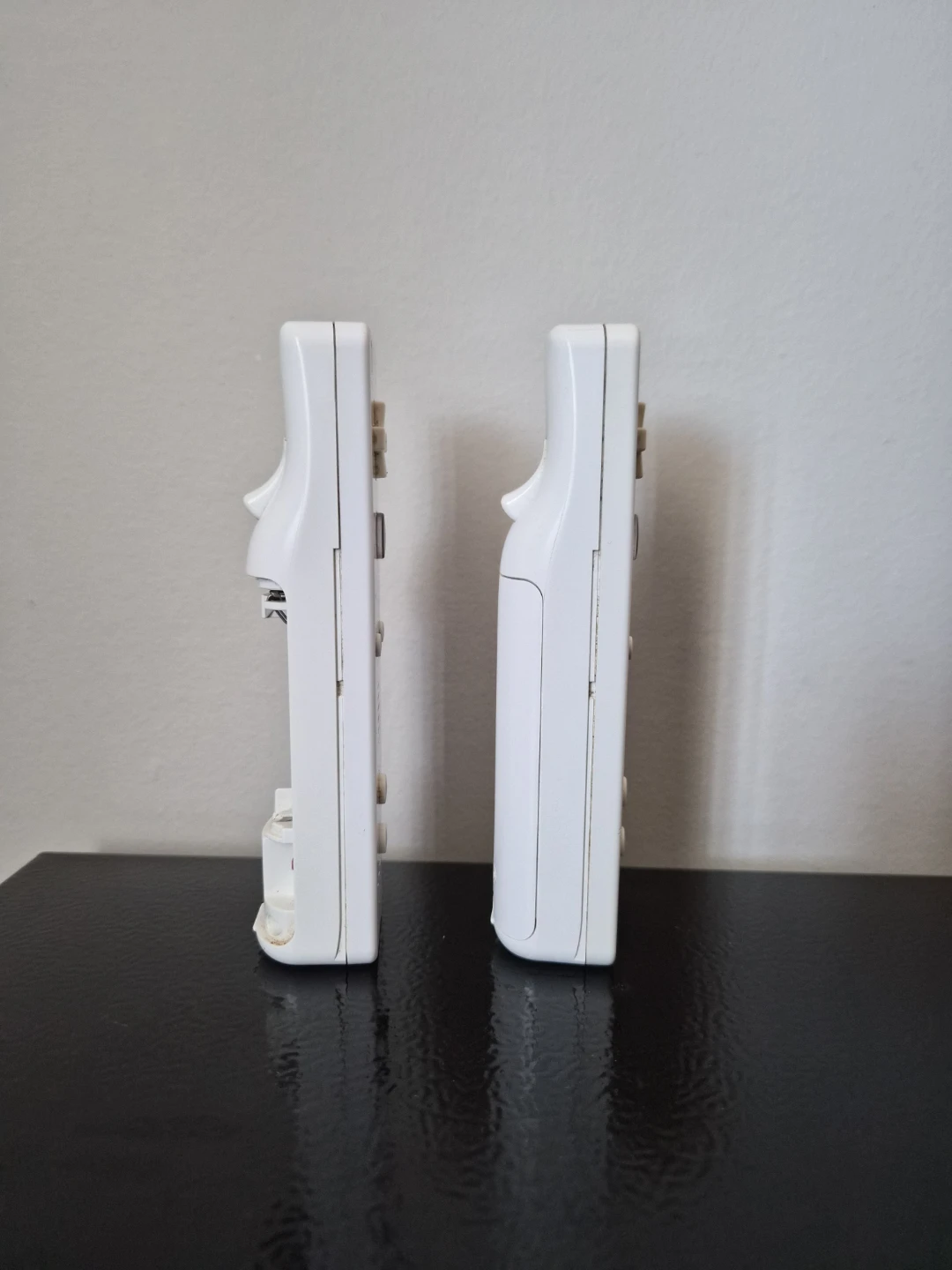 Read Bio | Pair Of Broken Wii Remotes - photo 4