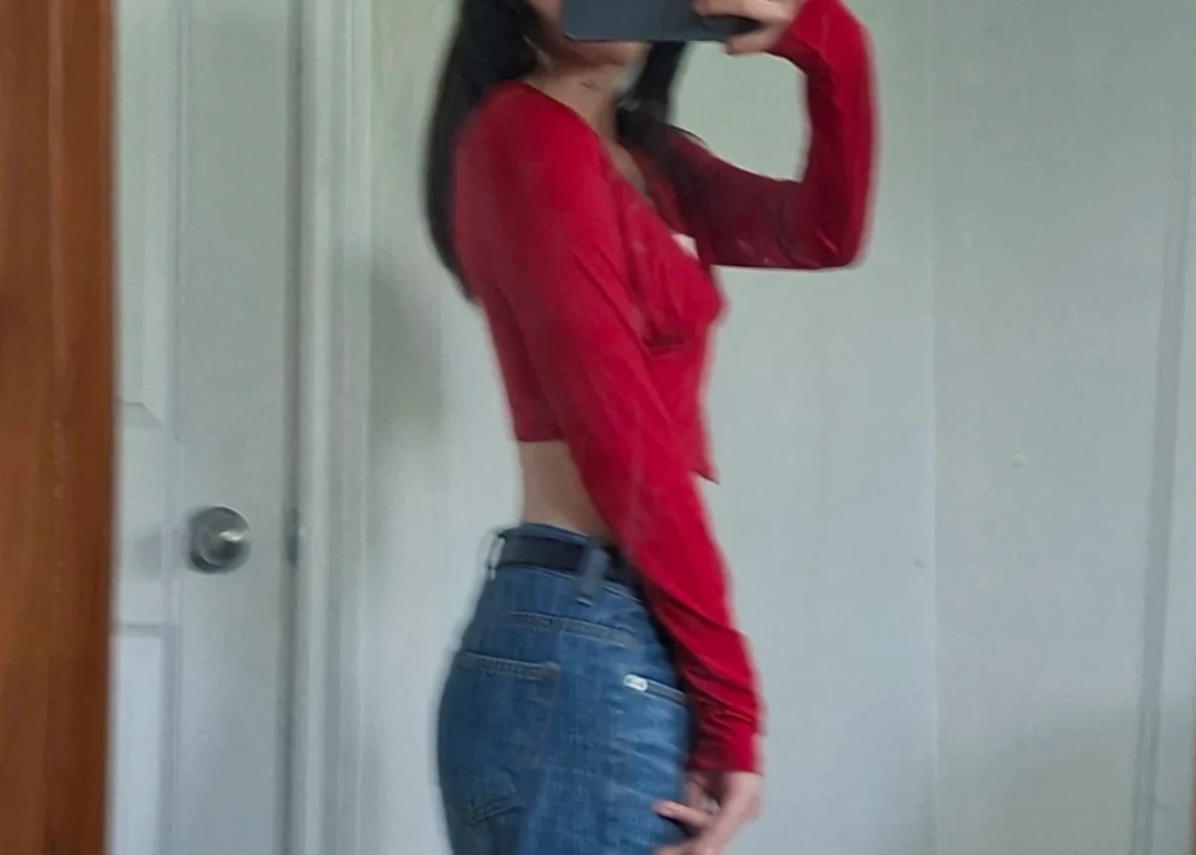 Red Long Sleeve Crop Top - photo 4