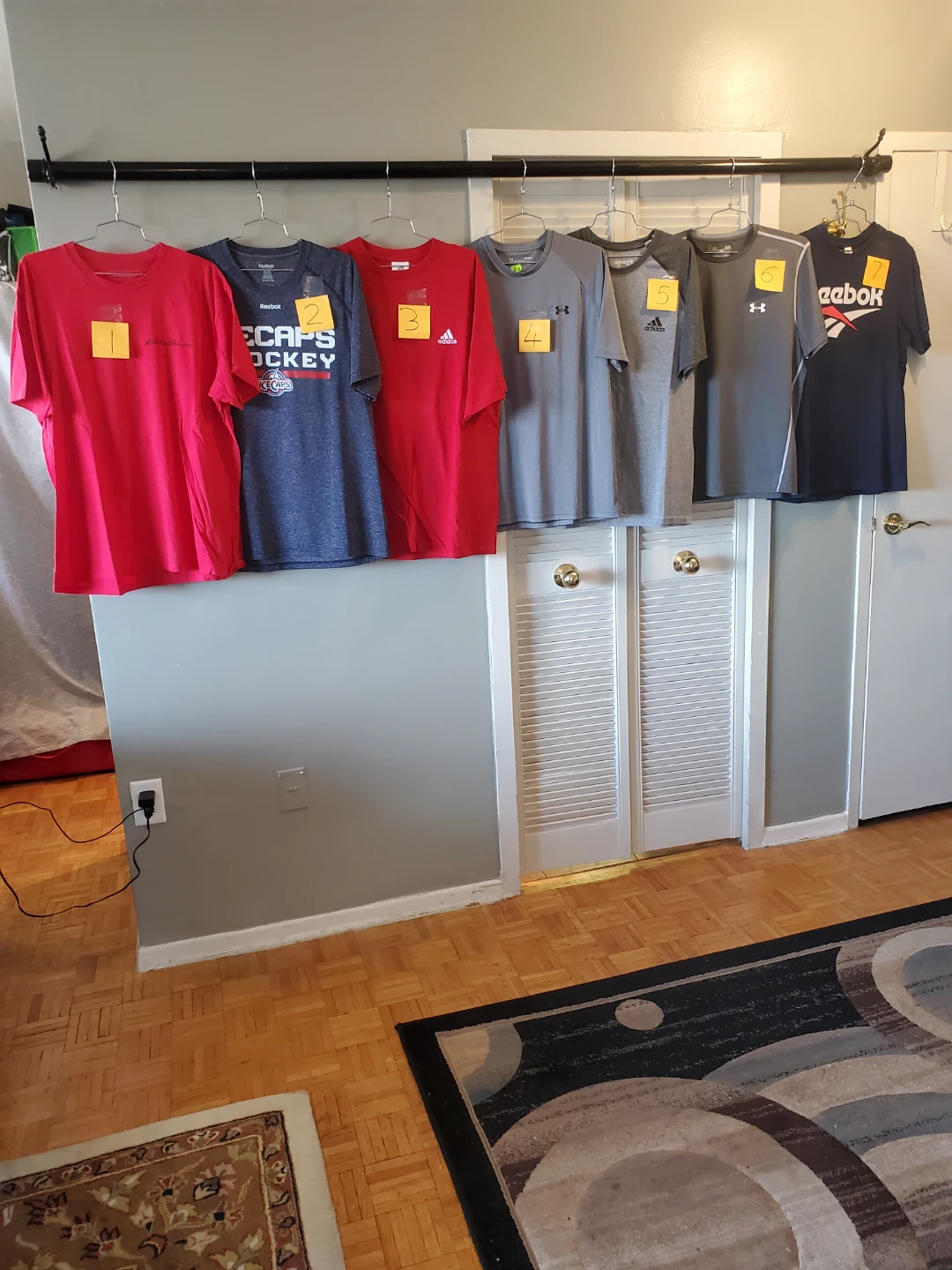 Men's & Boys Short Sleeve Shirts all size L
