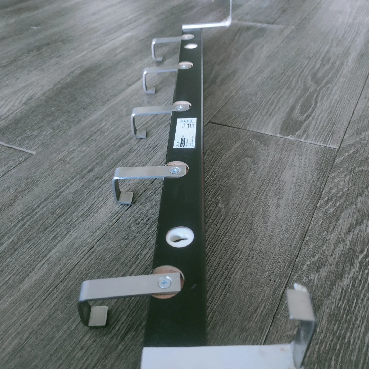 IKEA 5-Hook Wall Mounted Rack - photo 4