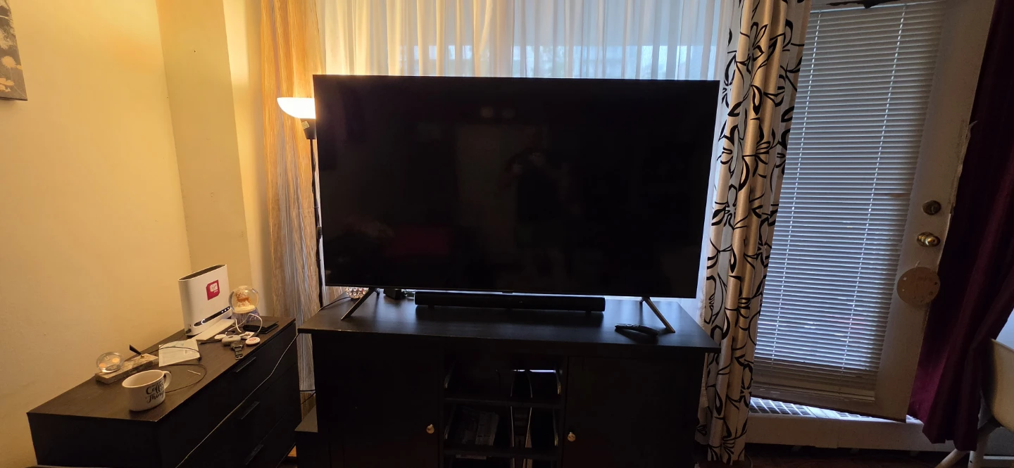 Samsung 70" QN70Q6DTA QLED 4K Smart TV - photo 5