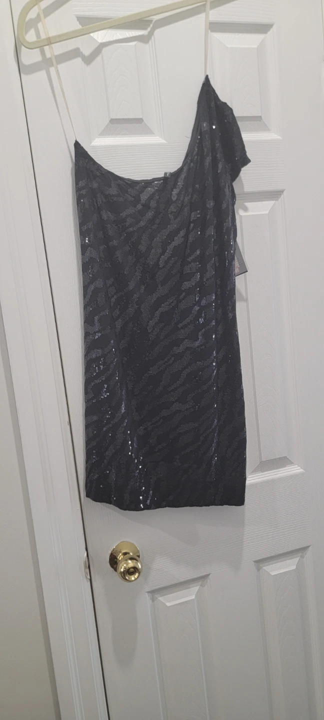 GUESS by Marciano Black Sequin One-Shoulder Dress - Size L