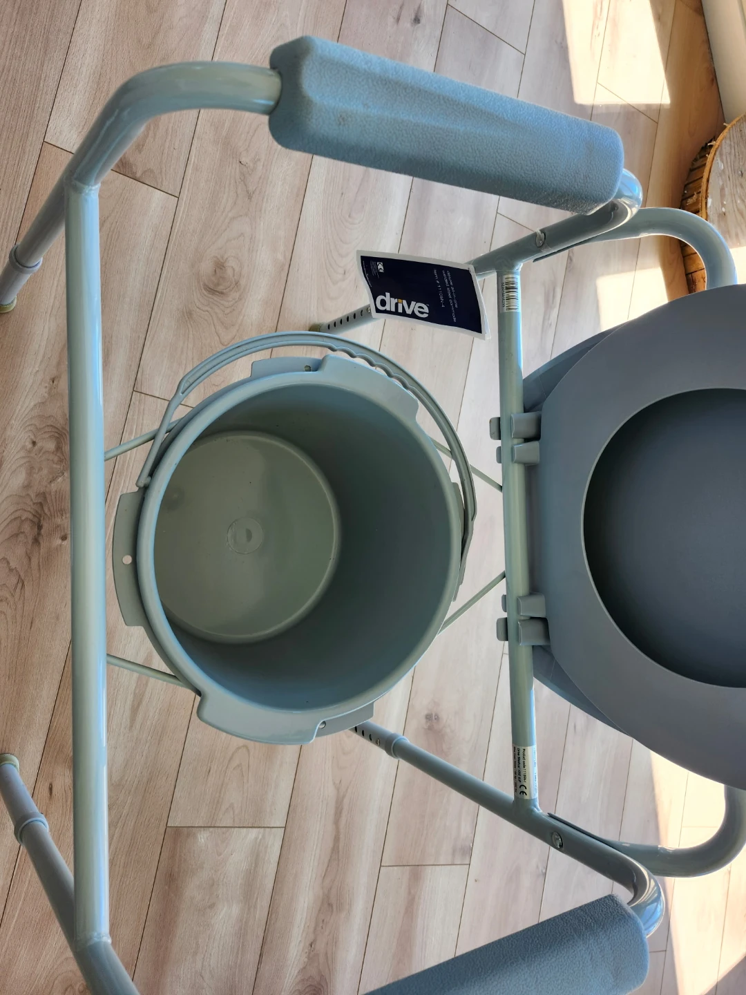 Adjustable Commode - NEW ⚽ - photo 3