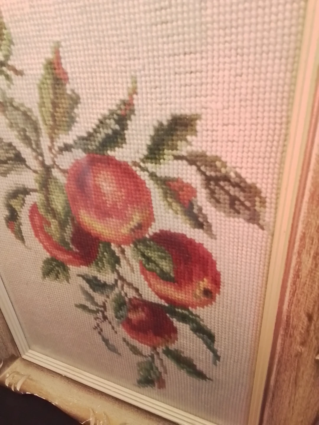 Vintage 1960s Framed Apple Cross-Stitch Wall Art - photo 3