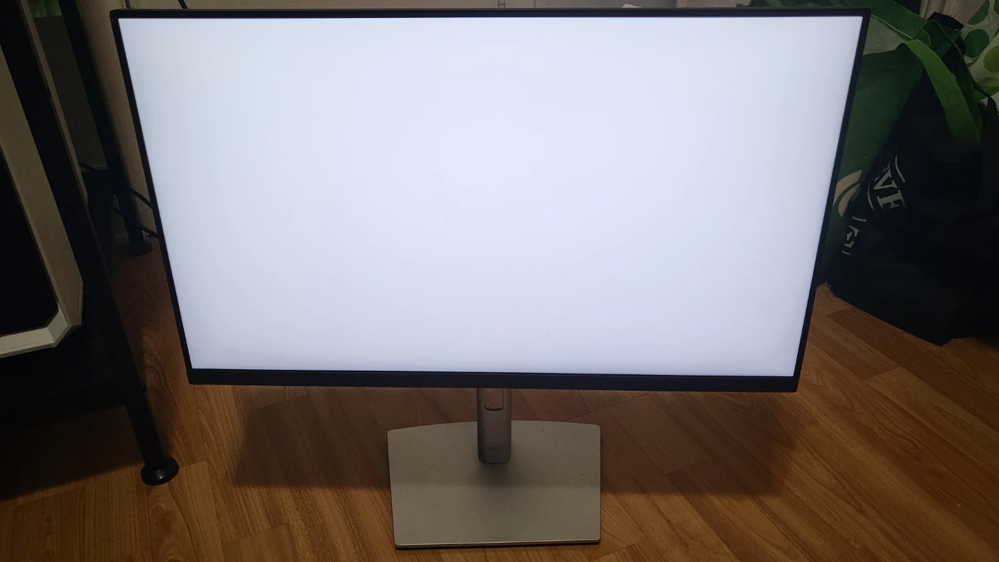 Dell 24" USB-C Hub Monitor (P2422HE)