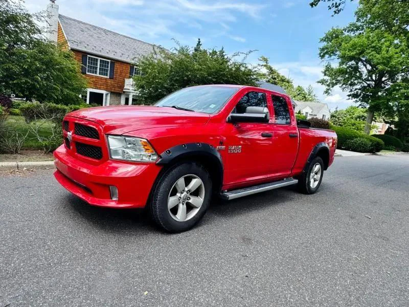 2014 RAM 1500 4 DOOR AWD SLT HEMI