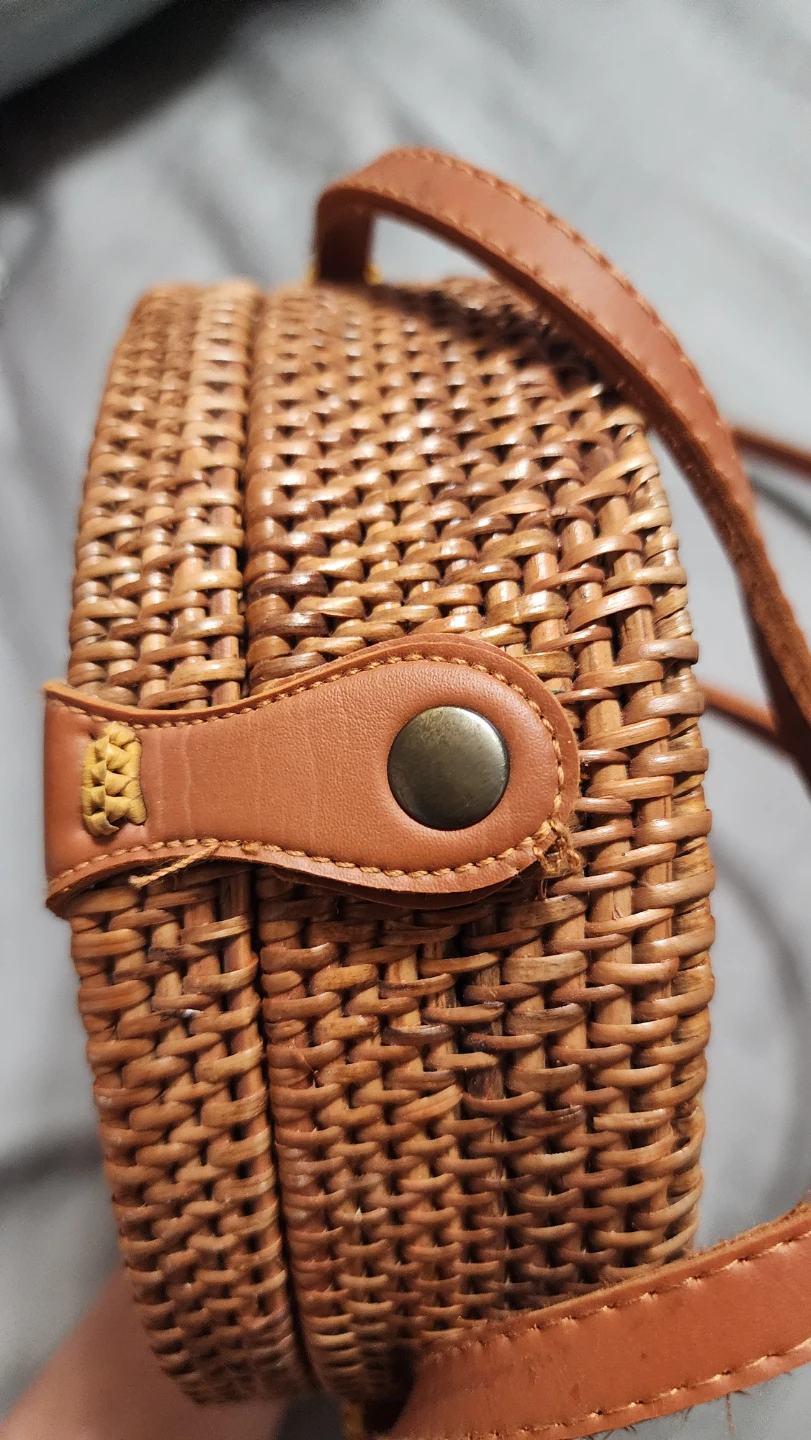 Round Woven Straw Bag with Leather Strap - photo 5
