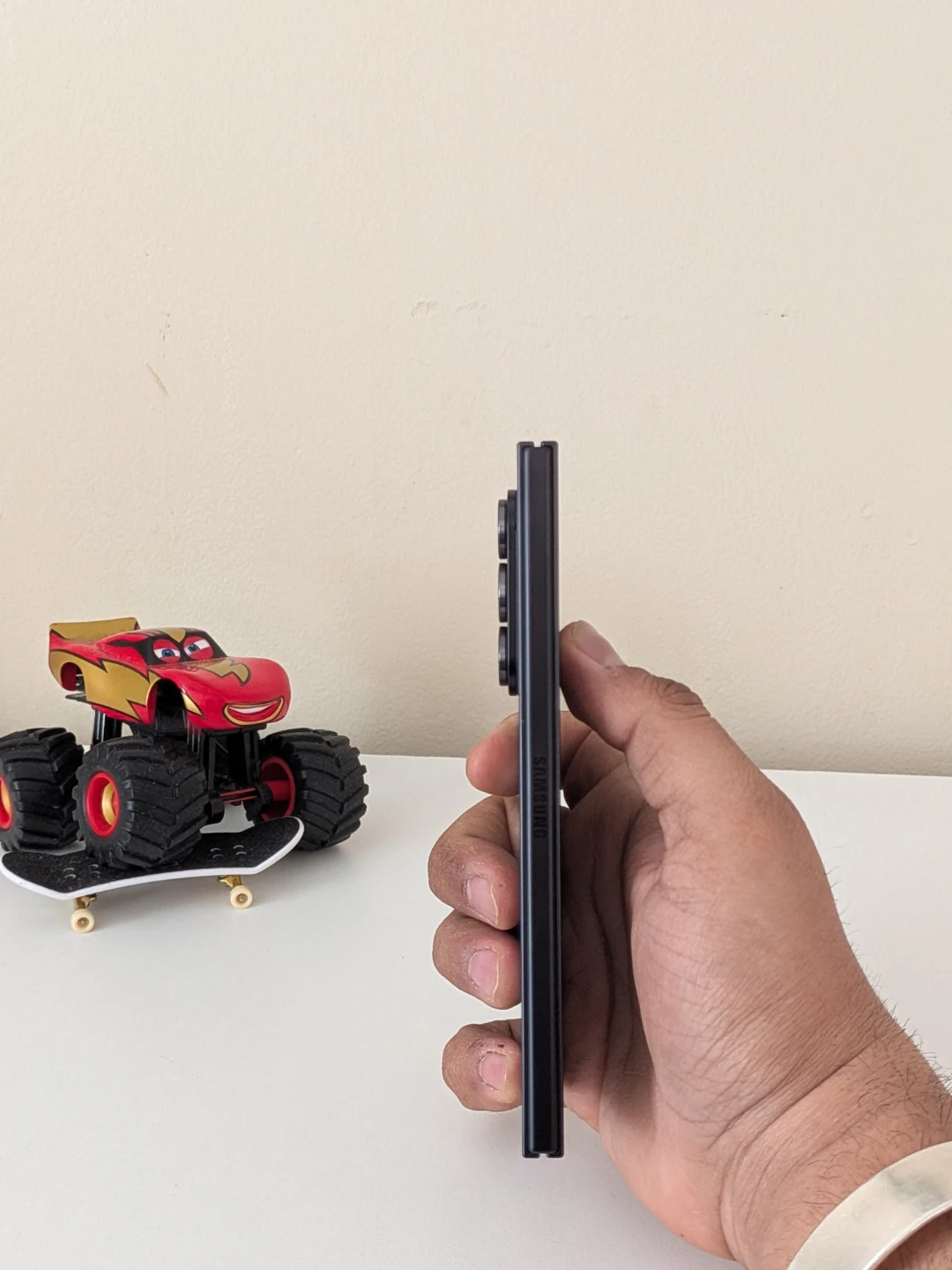 Samsung Galaxy Z Fold 7 | 256GB | Jet Black - photo 5