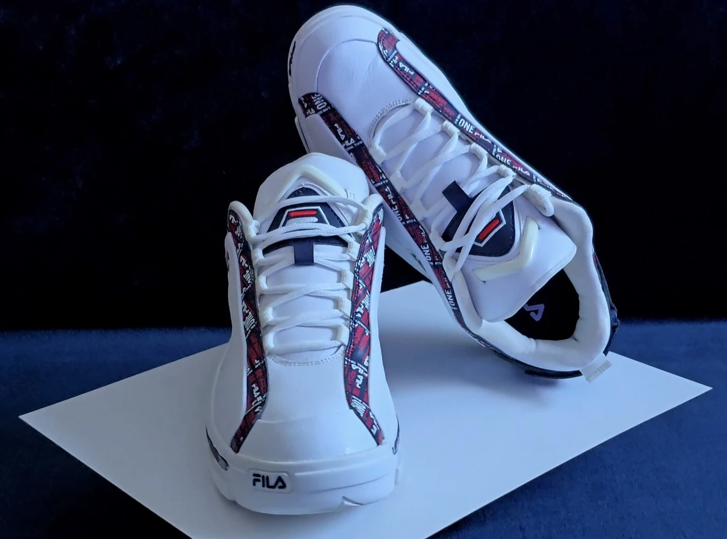 GRANT HILL 2 / 96' TRADEMARK LOWS - photo 2