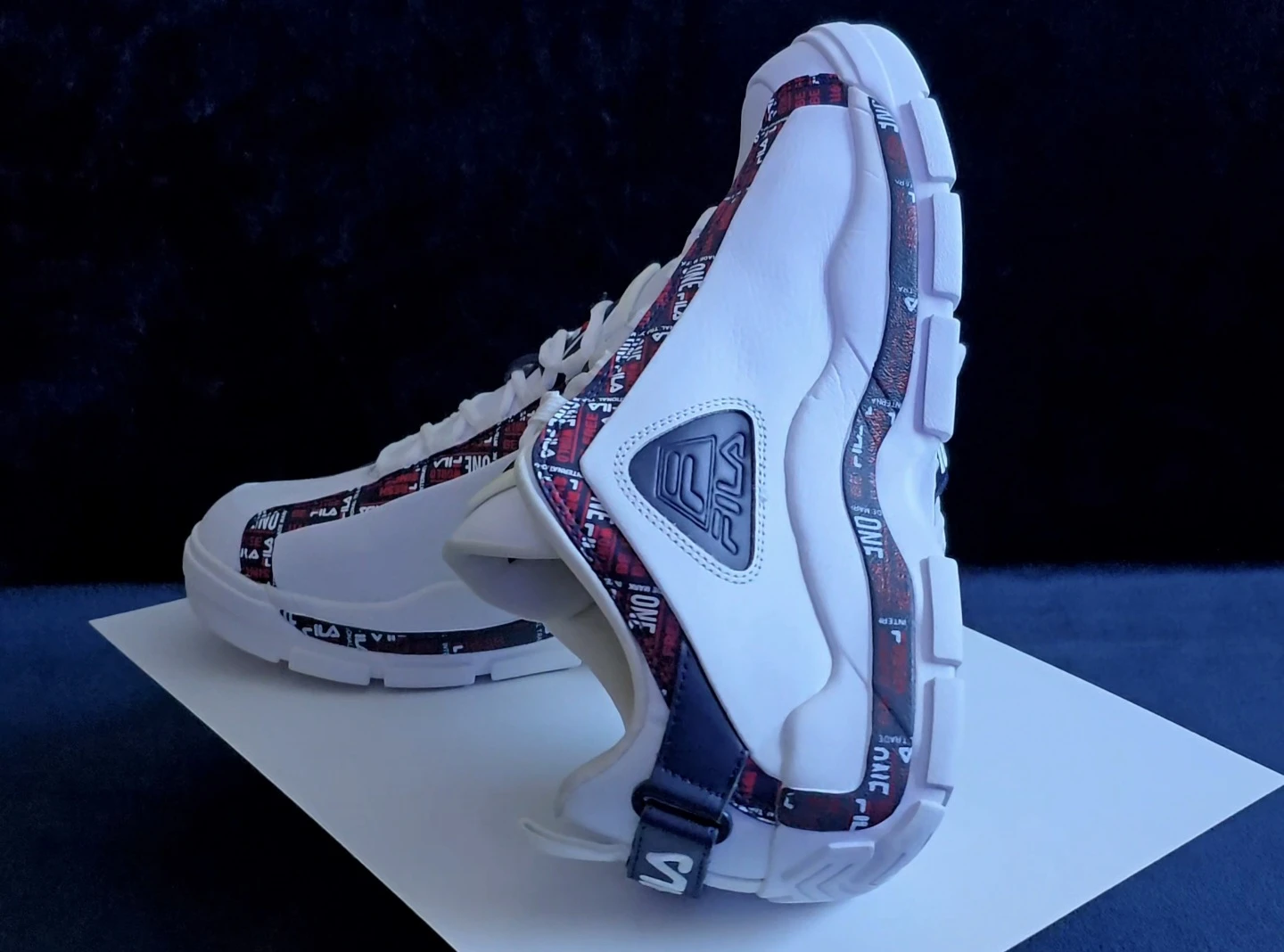 GRANT HILL 2 / 96' TRADEMARK LOWS - photo 4